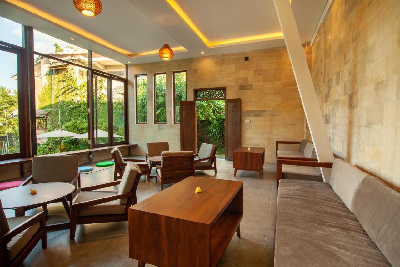 Ahamta Ubud By Prasi Exterior photo