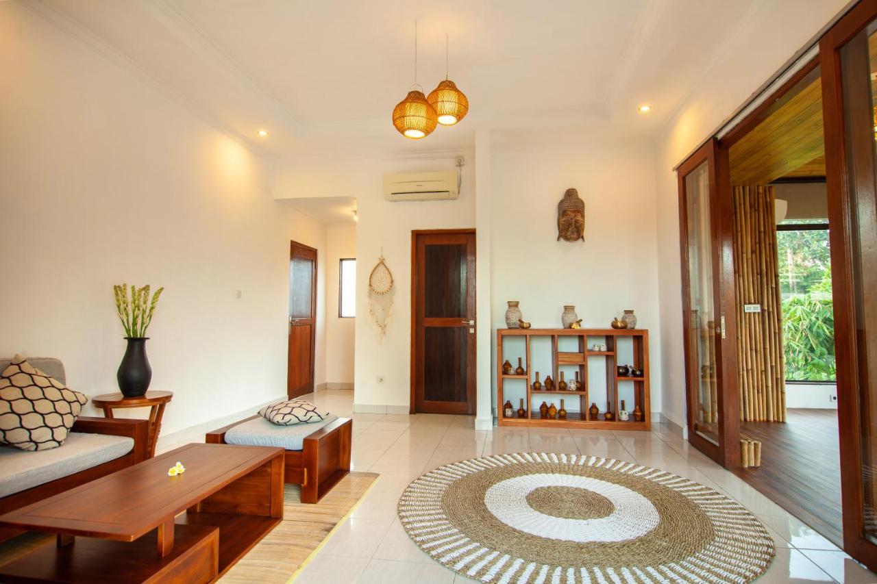 Ahamta Ubud By Prasi Exterior photo